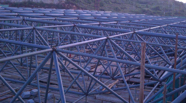 南平概述网架加工中对钢材的质量的过细恳求